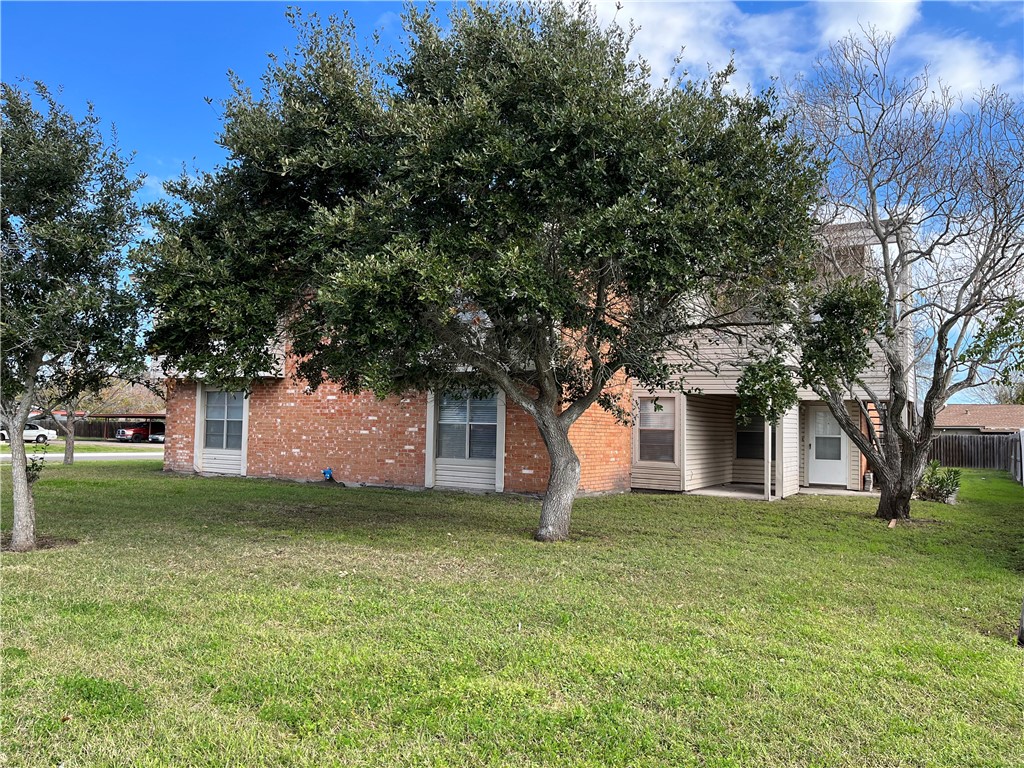 1408 Moore Ave B Property Photo 26