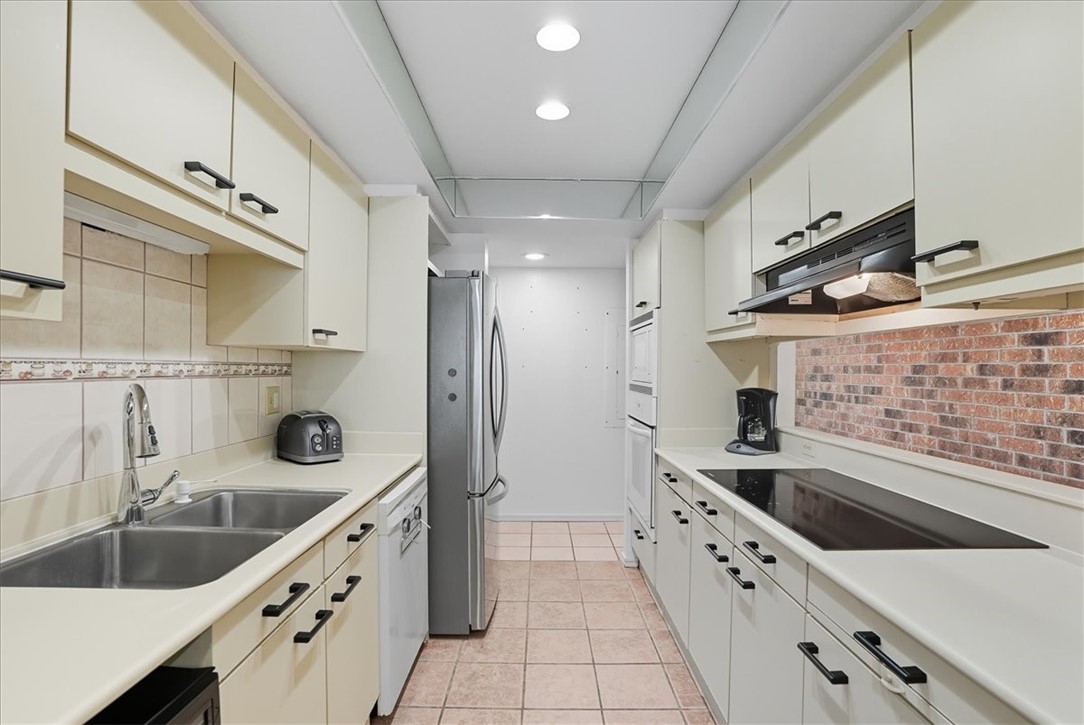 720 Access Rd. 1-a 311 Property Photo 18