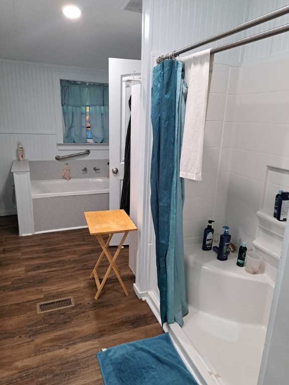 1051 Jacoby St Property Photo 10