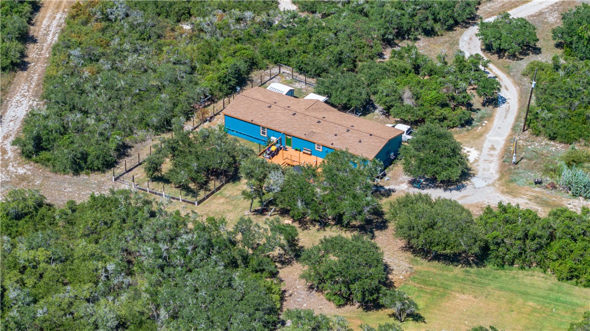 1051 Jacoby St Property Photo 26