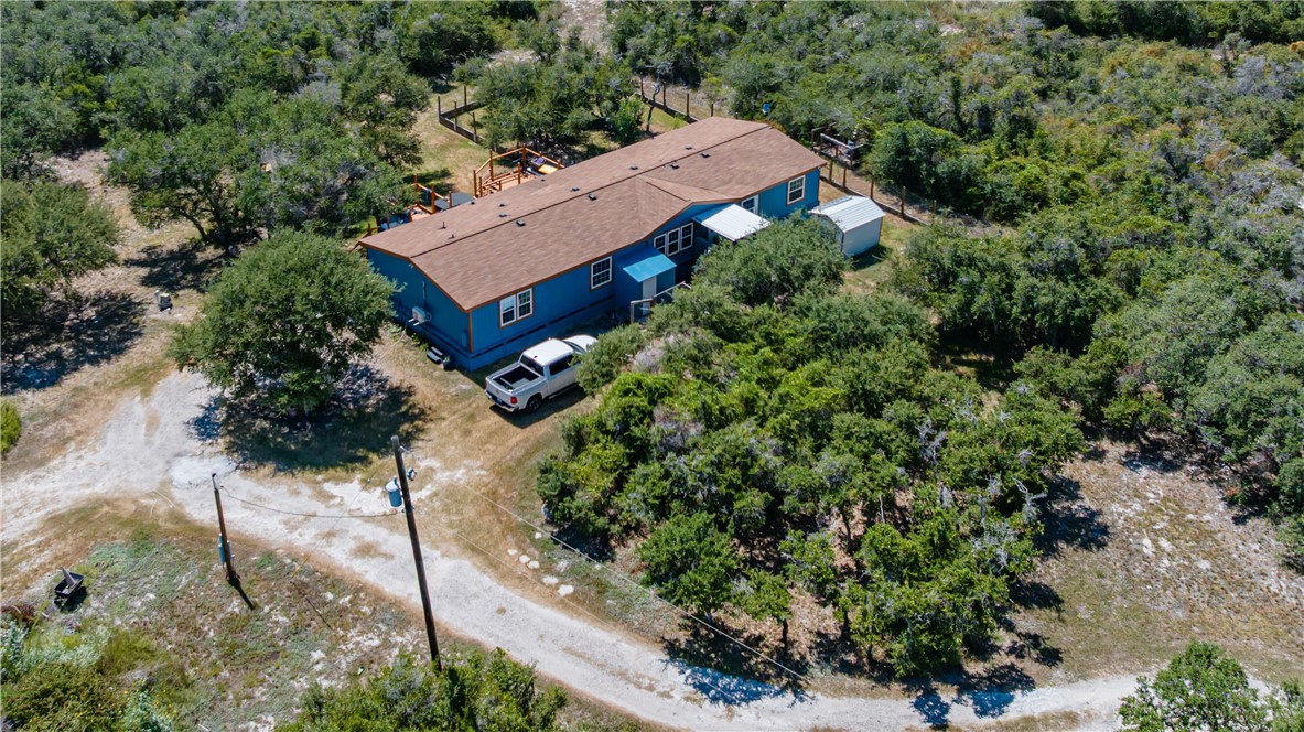 1051 Jacoby St Property Photo 28