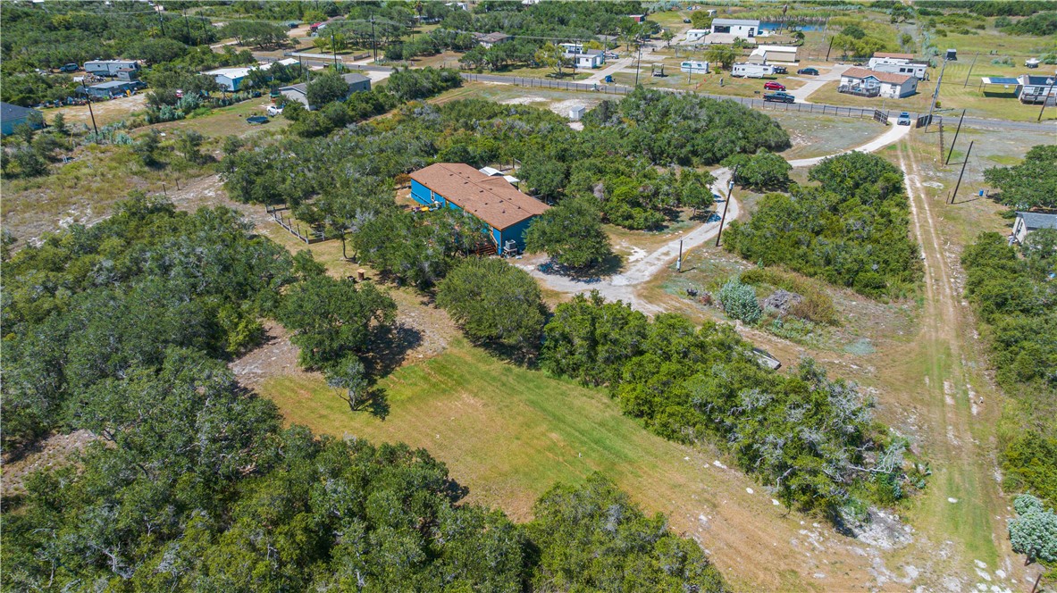 1051 Jacoby St Property Photo 29