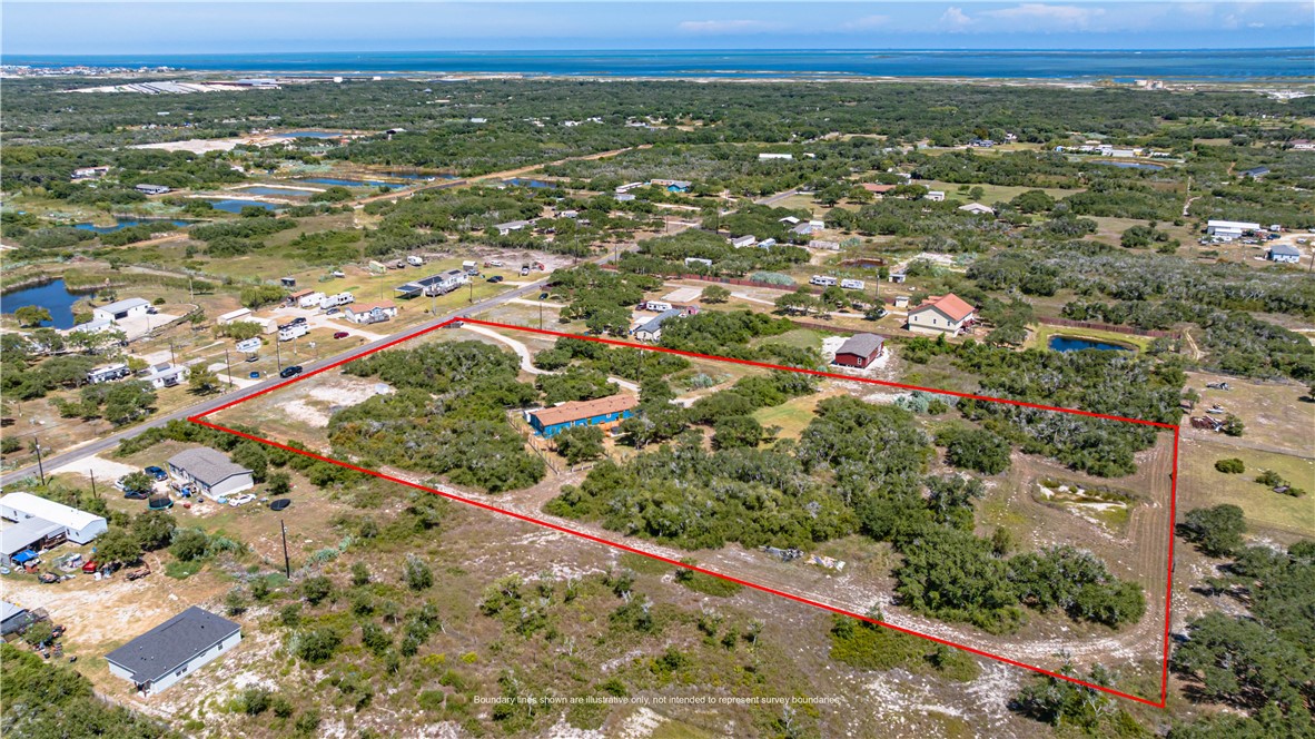 1051 Jacoby St Property Photo 32