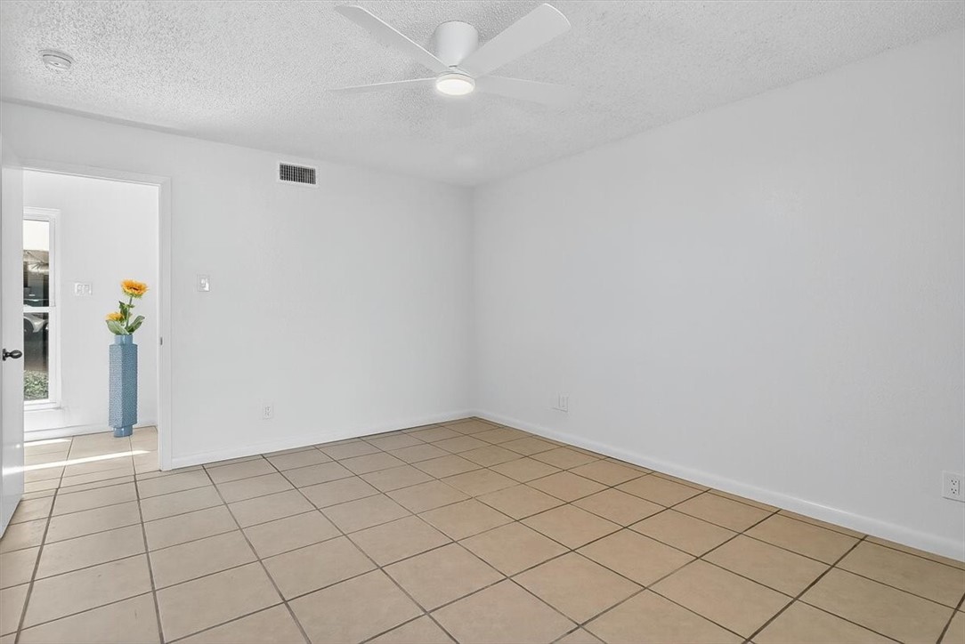 1400 E Ocean Dr 2 Property Photo 19