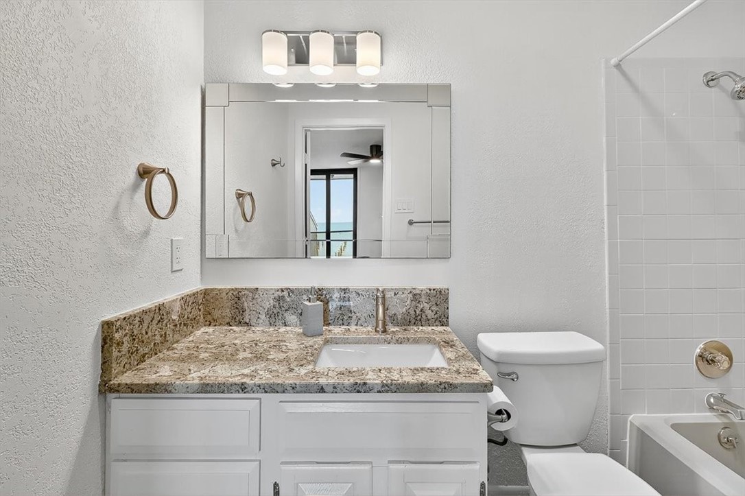 1400 E Ocean Dr 2 Property Photo 24