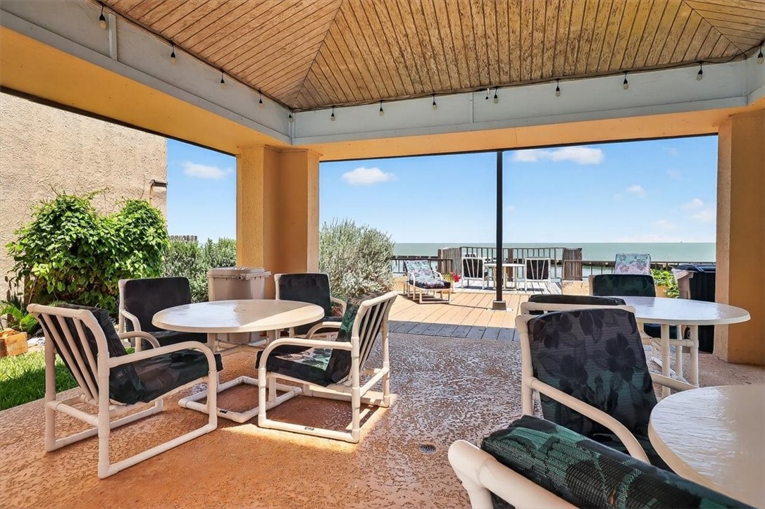 1400 E Ocean Dr 2 Property Photo 32