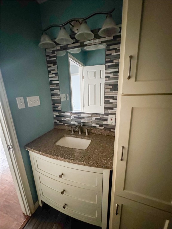 702 Jefferson St Property Photo 13