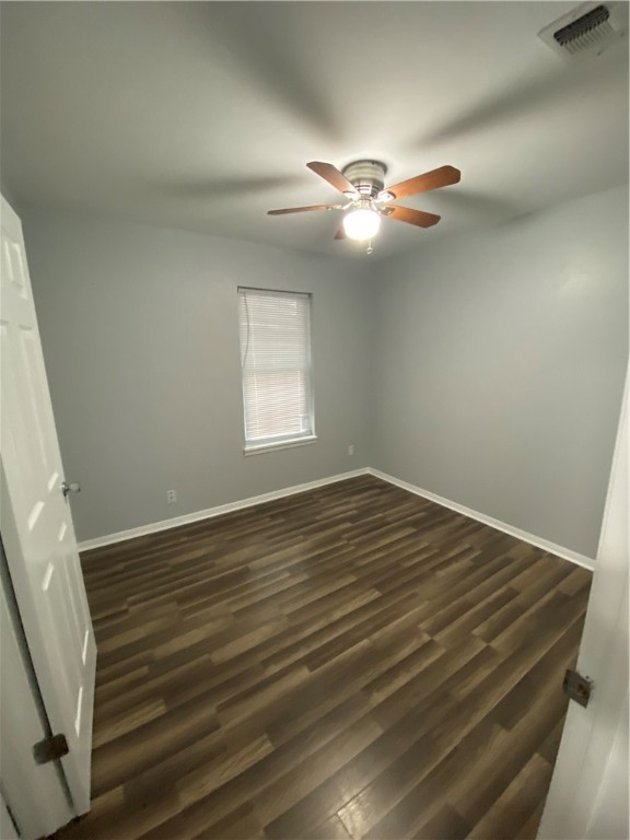 650 Aristocrat Dr Property Photo 11