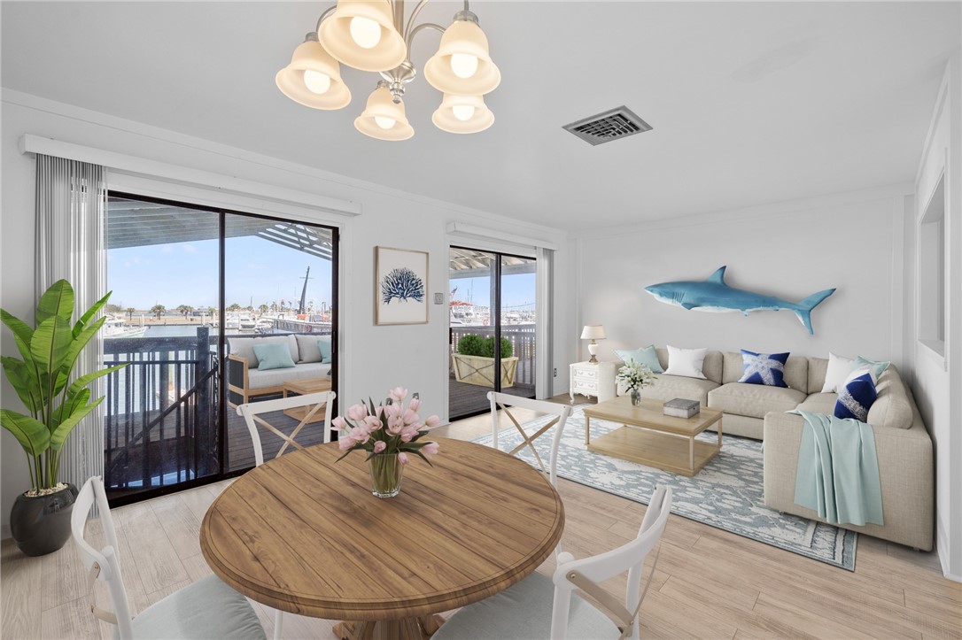 318 W Cotter Ave 2 Property Photo 20