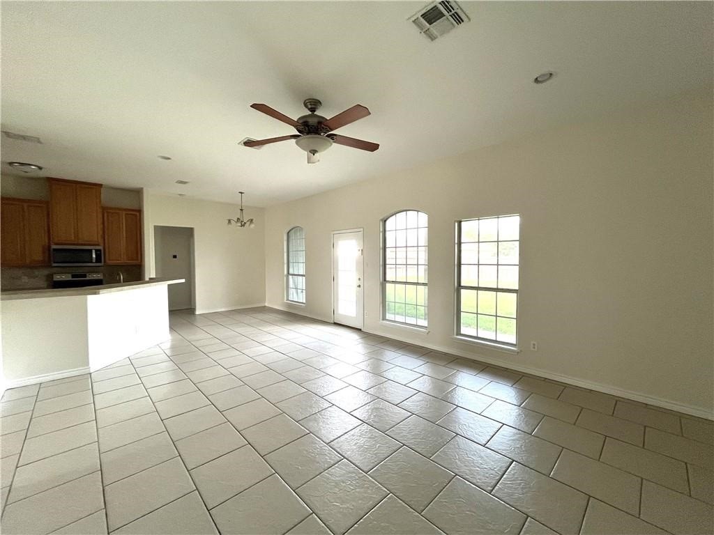 2341 Luzius Dr Property Photo 3