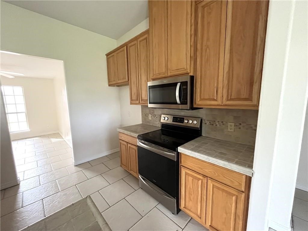 2341 Luzius Dr Property Photo 8