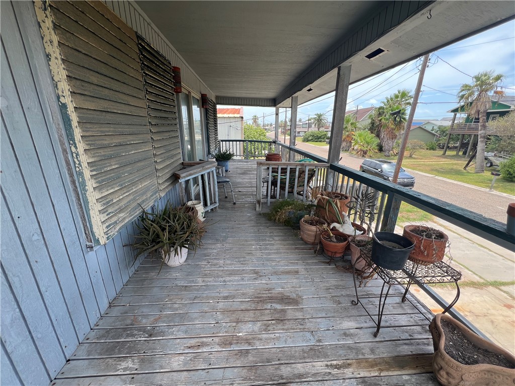 238 W Brundrett Ave Property Photo 10