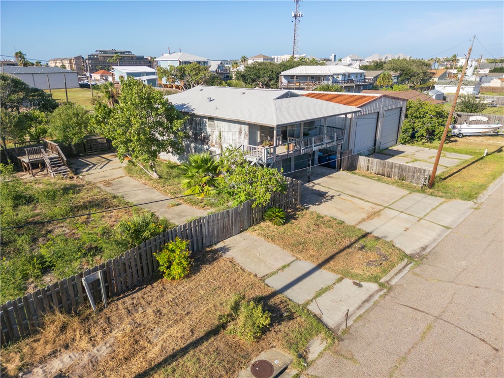 238 W Brundrett Ave Property Photo 26