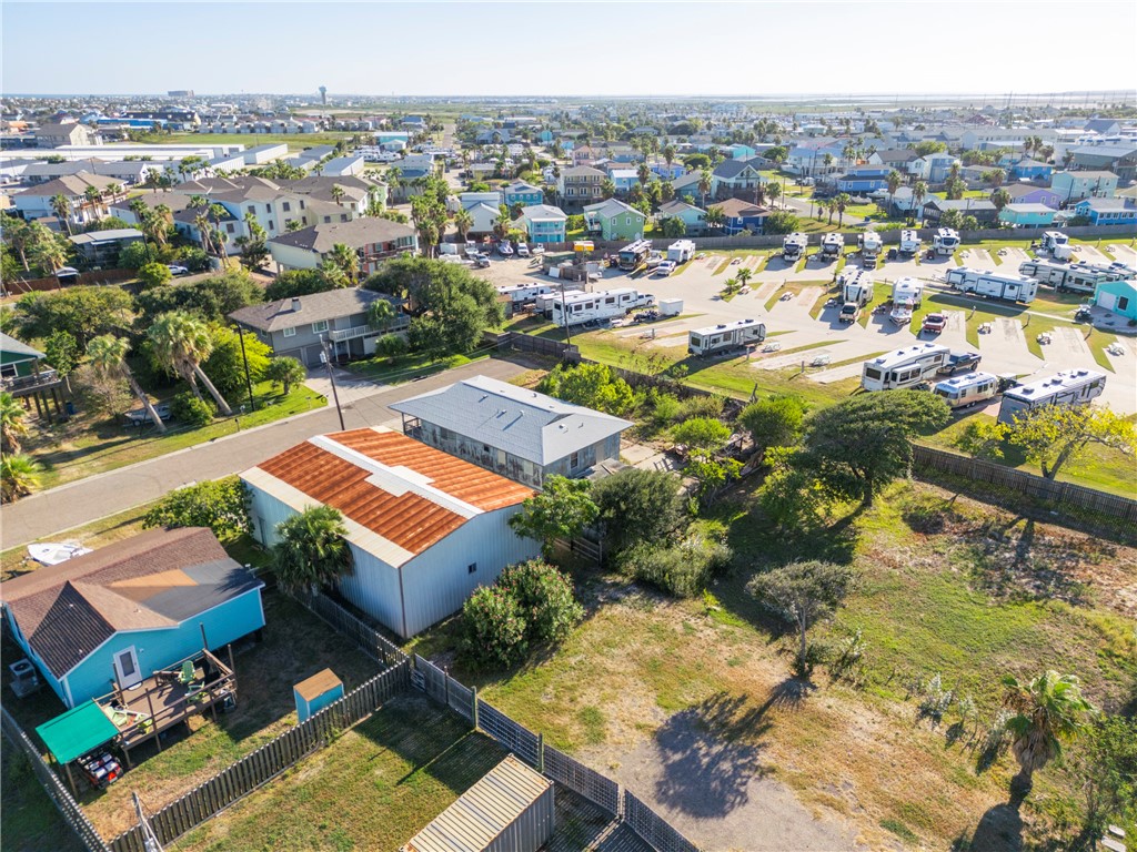 238 W Brundrett Ave Property Photo 29