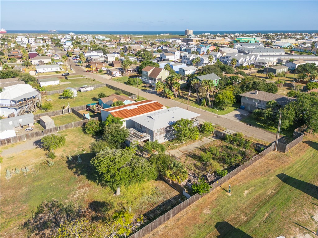 238 W Brundrett Ave Property Photo 31