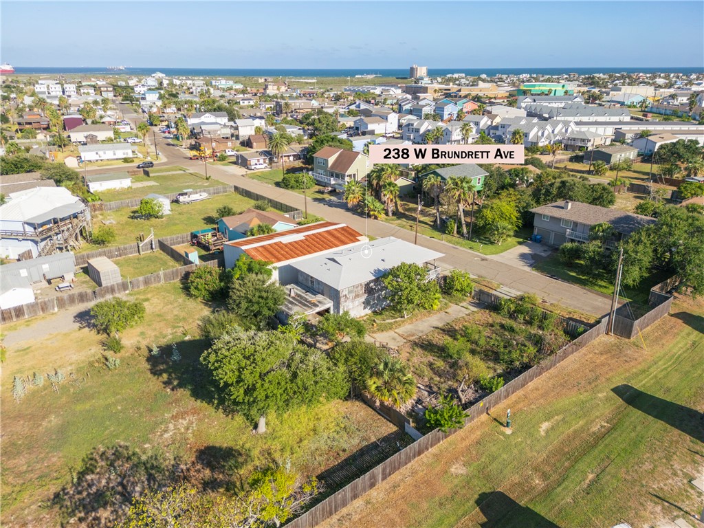 238 W Brundrett Ave Property Photo 32