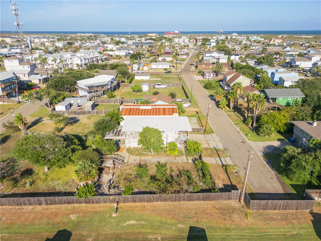 238 W Brundrett Ave Property Photo 33