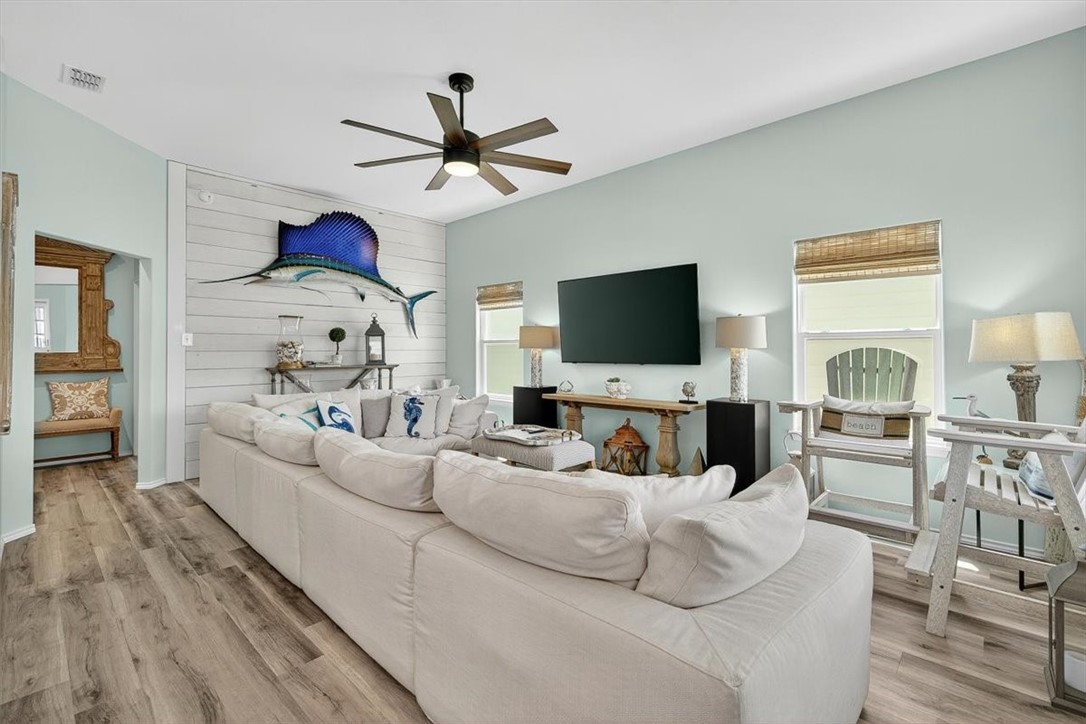 107 Rainbow Reef Property Photo 2