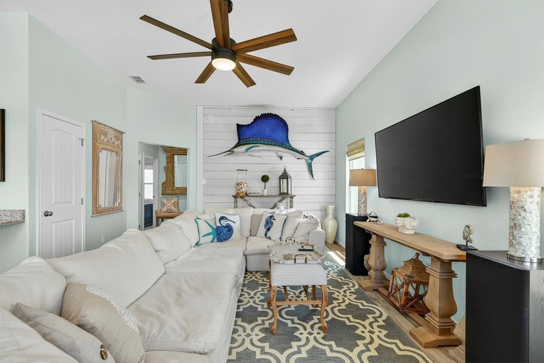 107 Rainbow Reef Property Photo 18