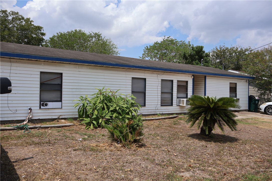 4241 Starlite Property Photo 6