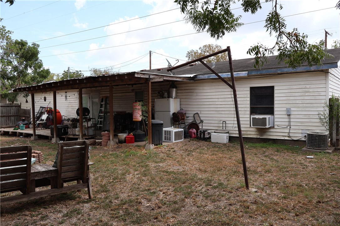 4241 Starlite Property Photo 38