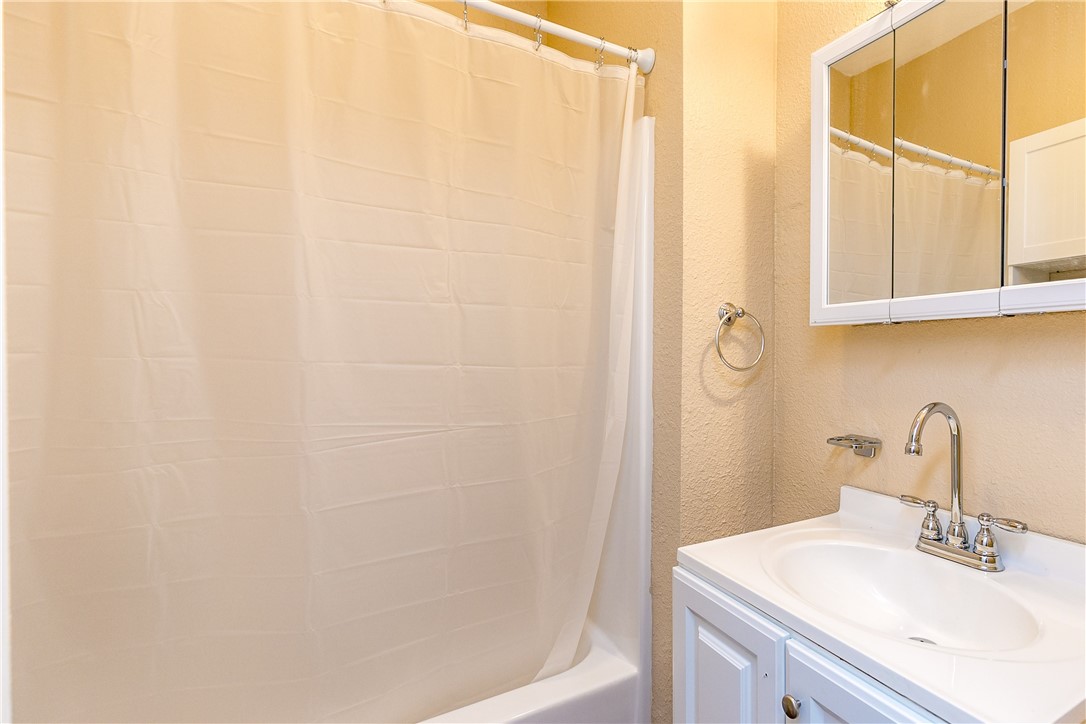 1005 Furman Ave 2 Property Photo 7