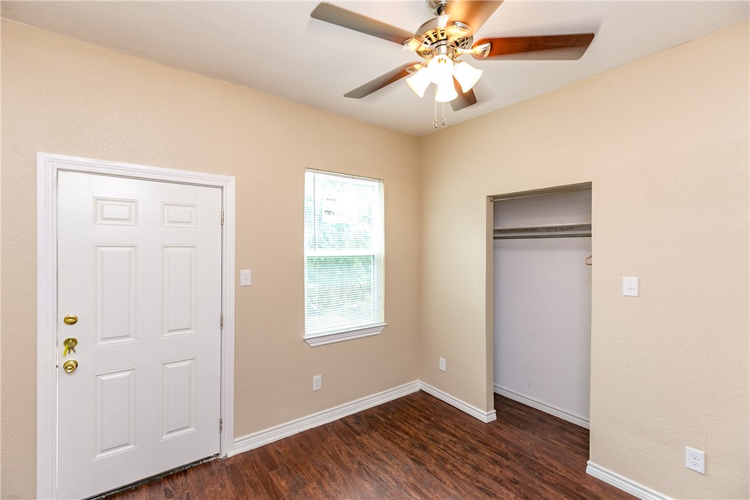1005 Furman Ave 2 Property Photo 8