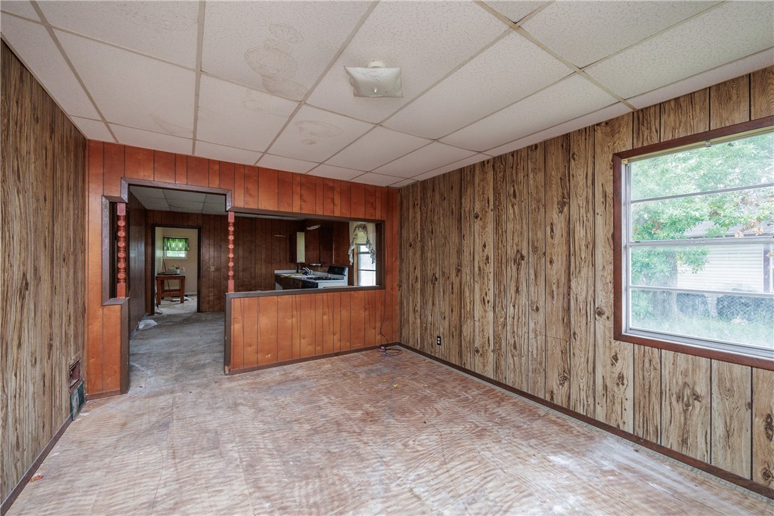 2595 Arkansas St Property Photo 6