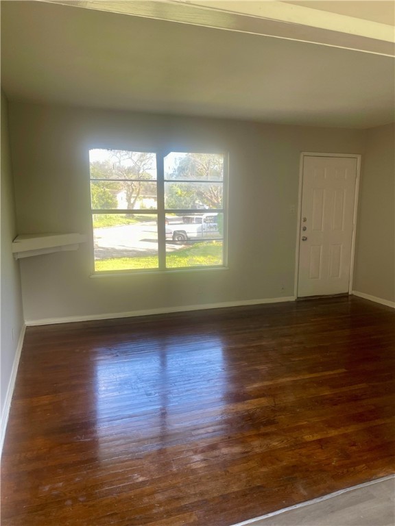 118 E Fairview Dr Property Photo 3