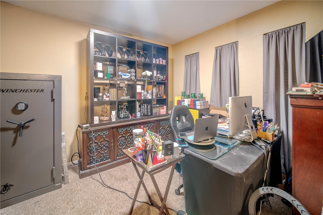 4305 Lavaca River Ct Property Photo 13