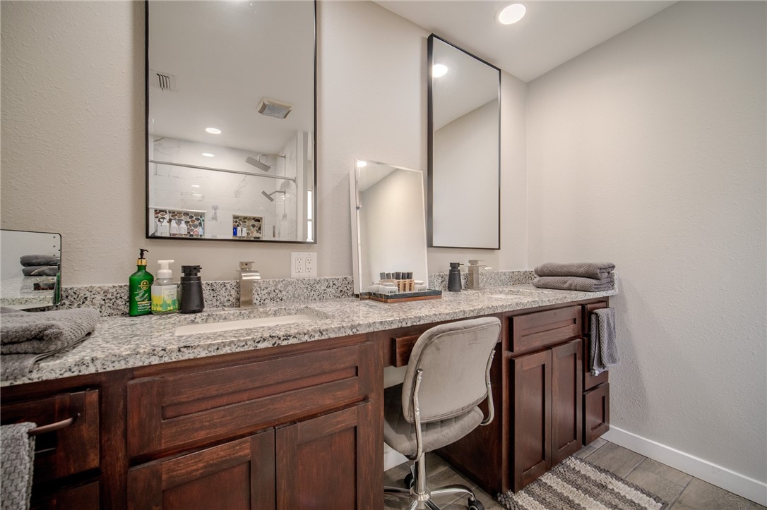 4305 Lavaca River Ct Property Photo 16