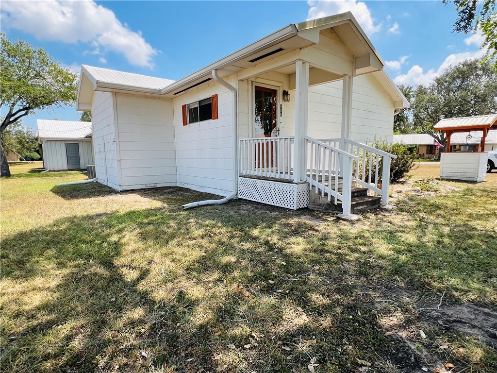 406 Fred Ave Property Photo 1