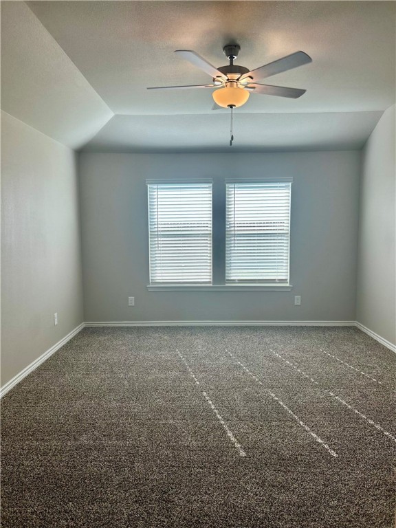 2829 Excelsior Blvd Property Photo 9