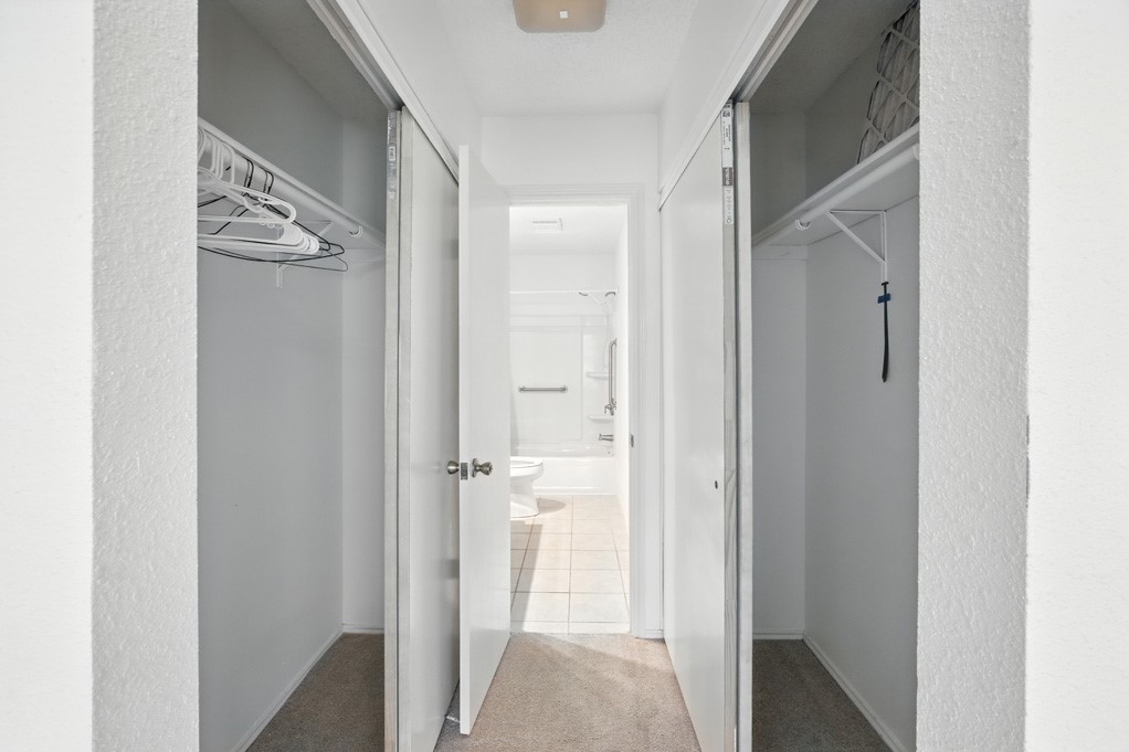 221 Marion Dr Property Photo 13