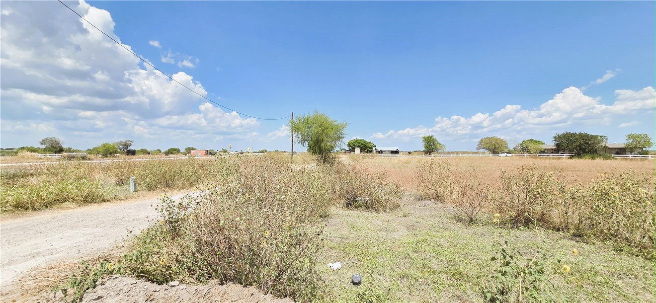 15526 County Road 1510 Property Photo 10