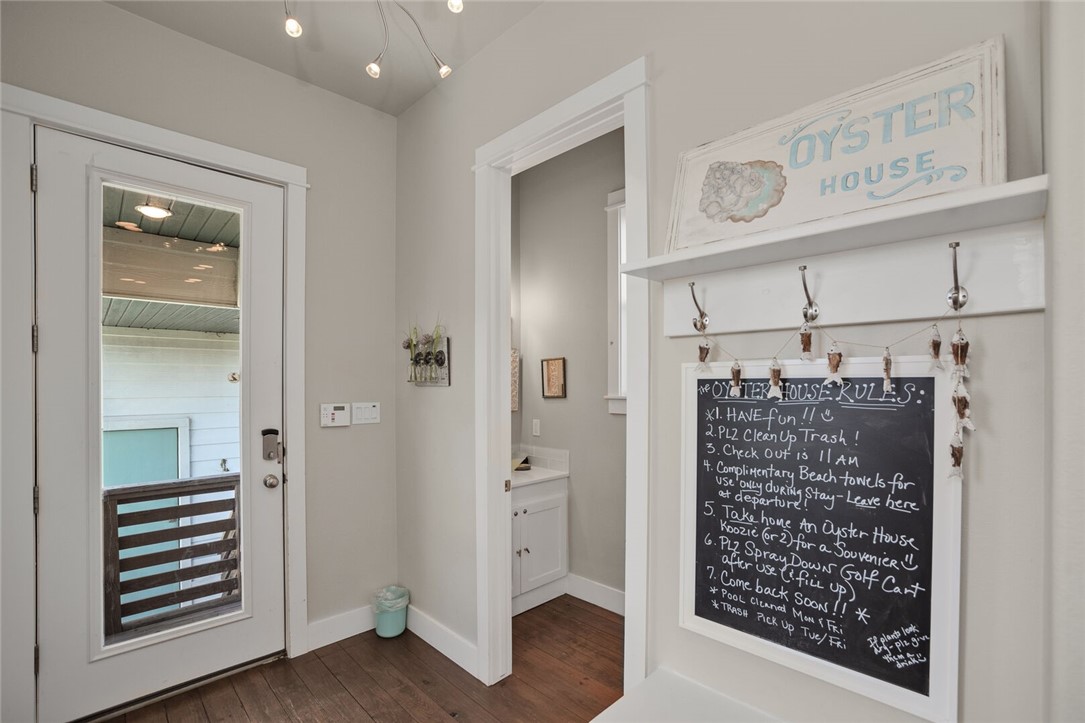 147 W Brundrett Ave Property Photo 7