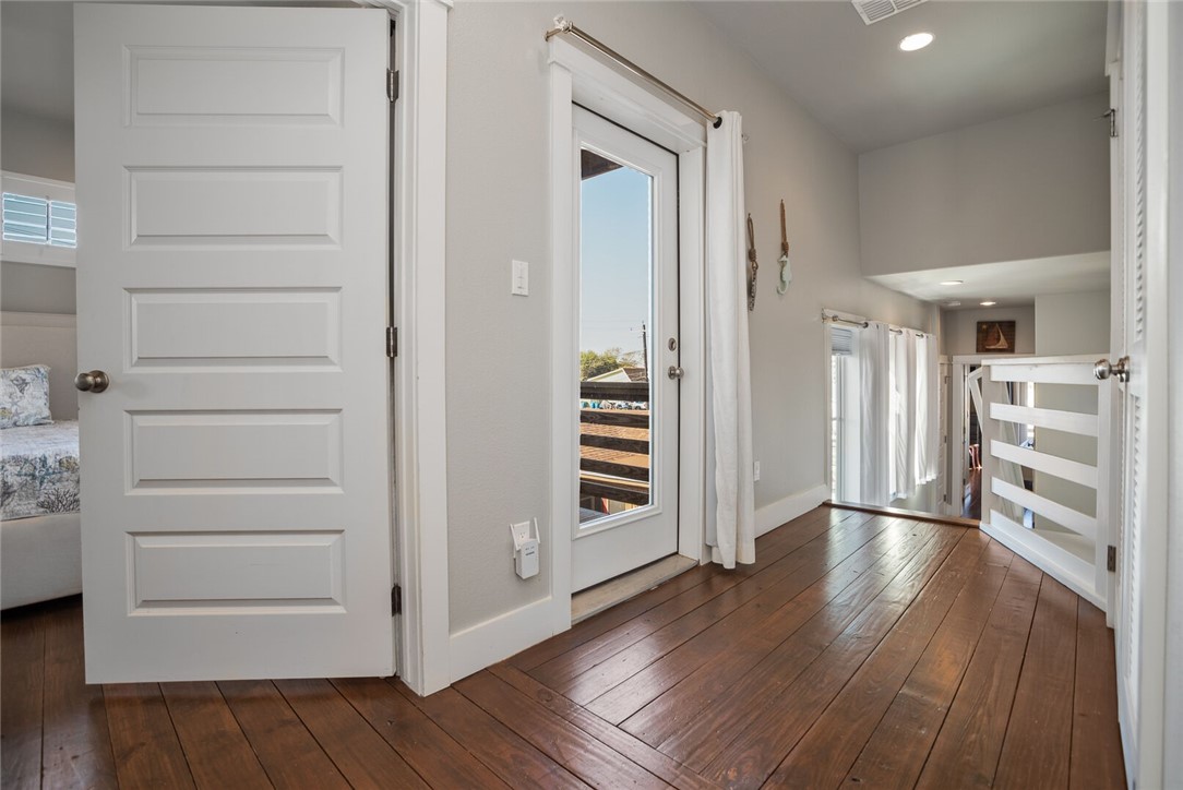 147 W Brundrett Ave Property Photo 31