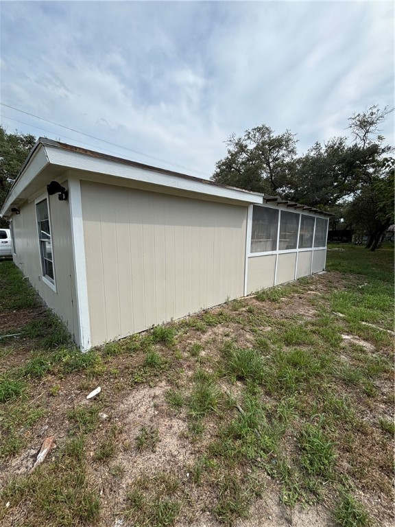 107 Huckleberry St Property Photo 3