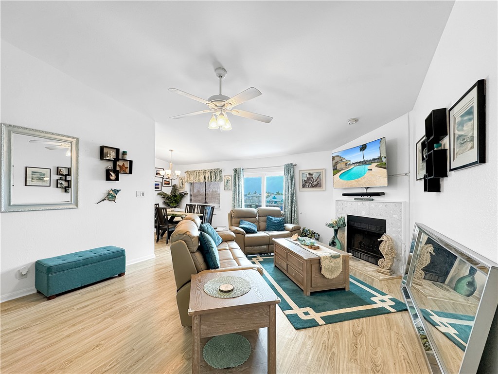 15425 Fortuna Bay Dr 317 Property Photo 5