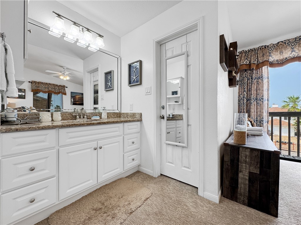 15425 Fortuna Bay Dr 317 Property Photo 18