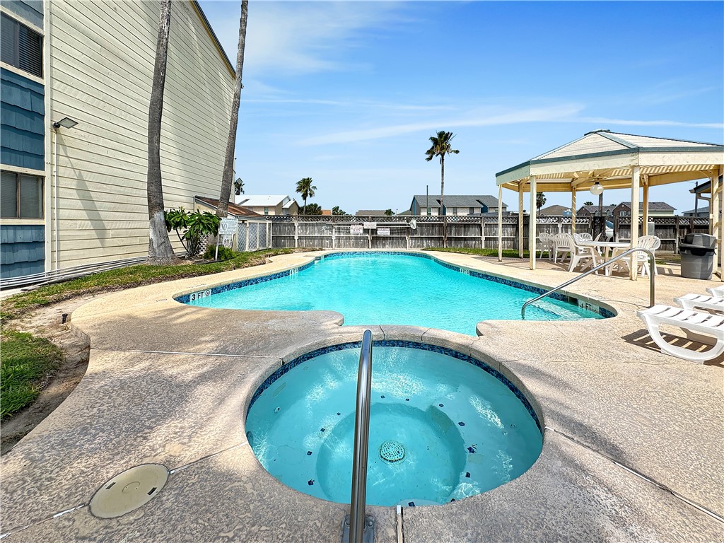 15425 Fortuna Bay Dr 317 Property Photo 24