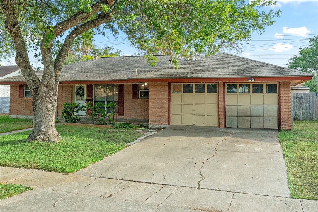 4121 Kevin Dr Property Photo 3