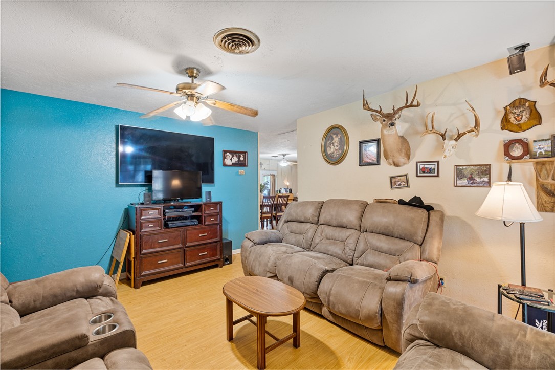 4121 Kevin Dr Property Photo 5