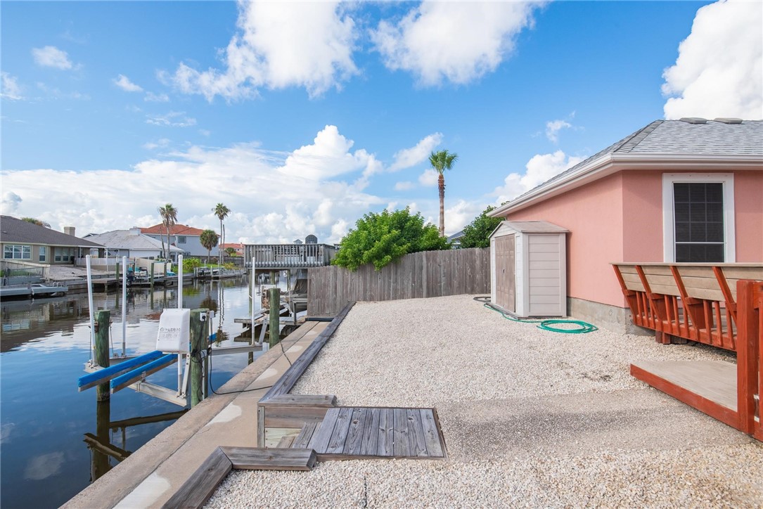 15834 Cuttysark St Property Photo 33