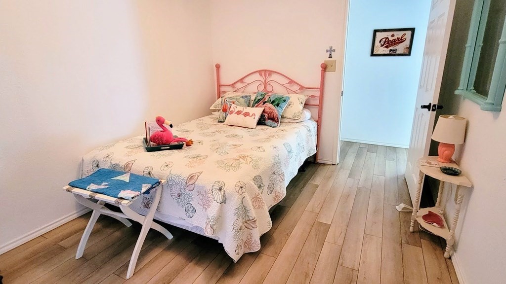 1118 Patton Street Property Photo 12