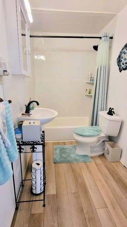 1118 Patton Street Property Photo 13