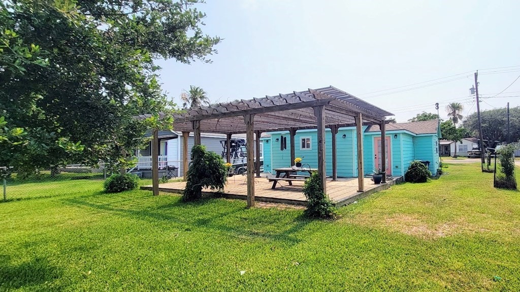 1118 Patton Street Property Photo 15