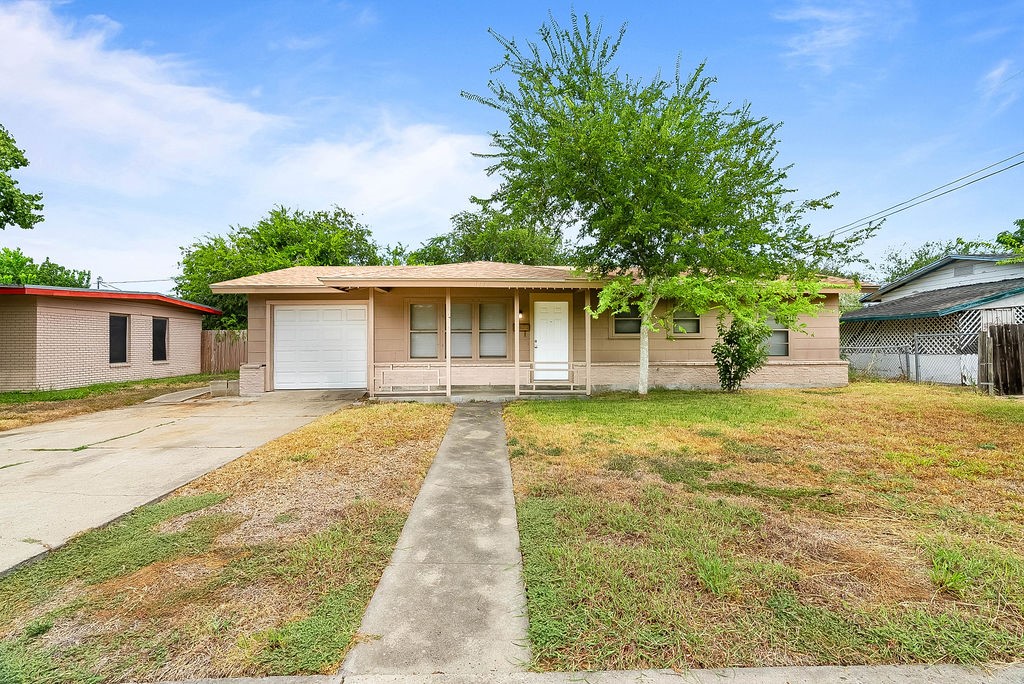 1118 Vance Dr Property Photo 1