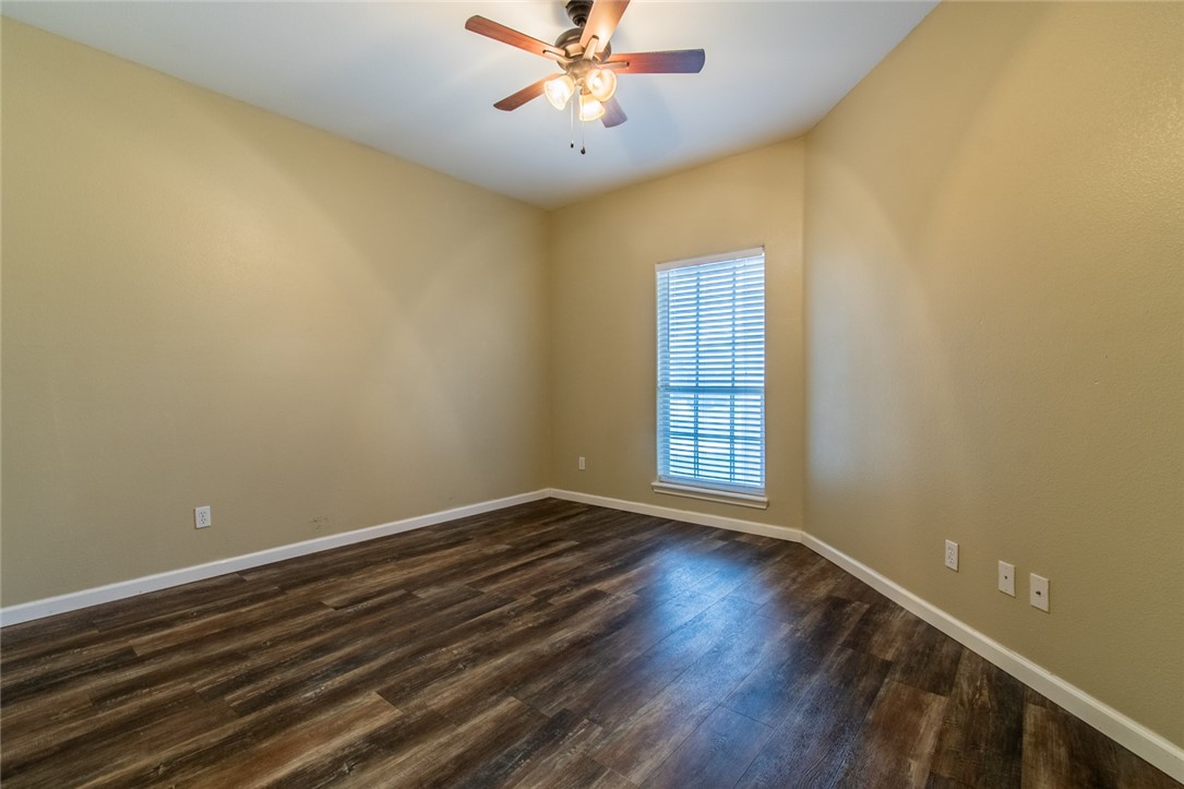 6738 Wall St Property Photo 24