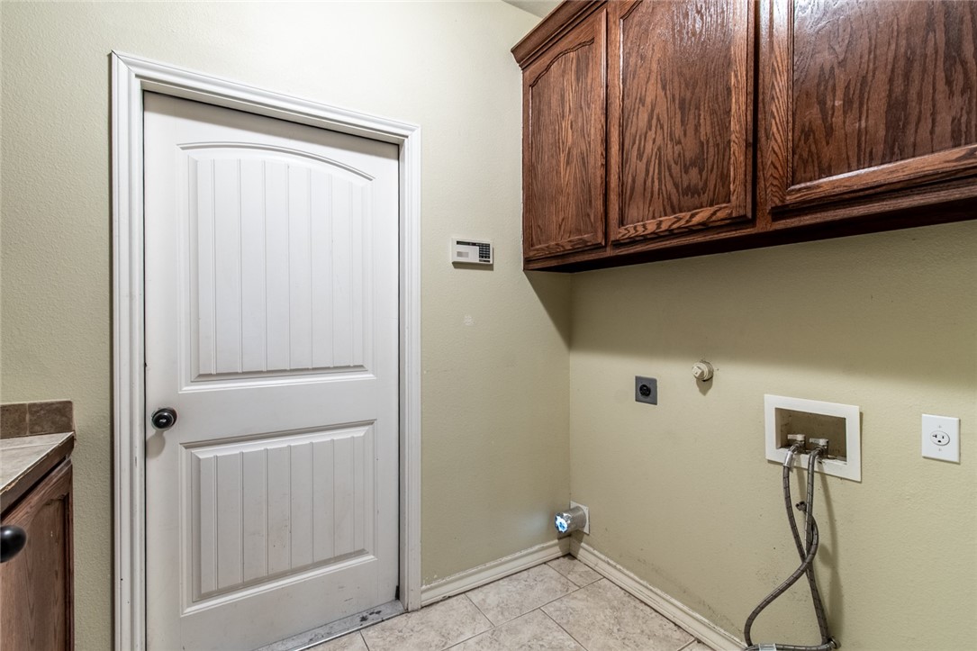 6738 Wall St Property Photo 31